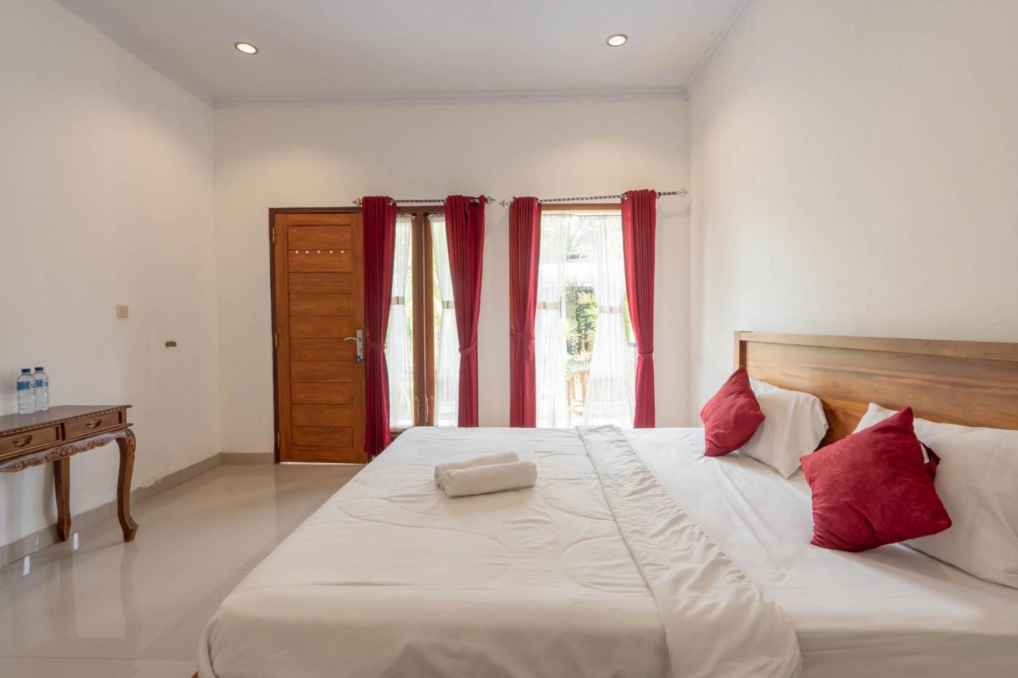 Omah Nusa Villa Redpartner Toyapakeh Exteriör bild